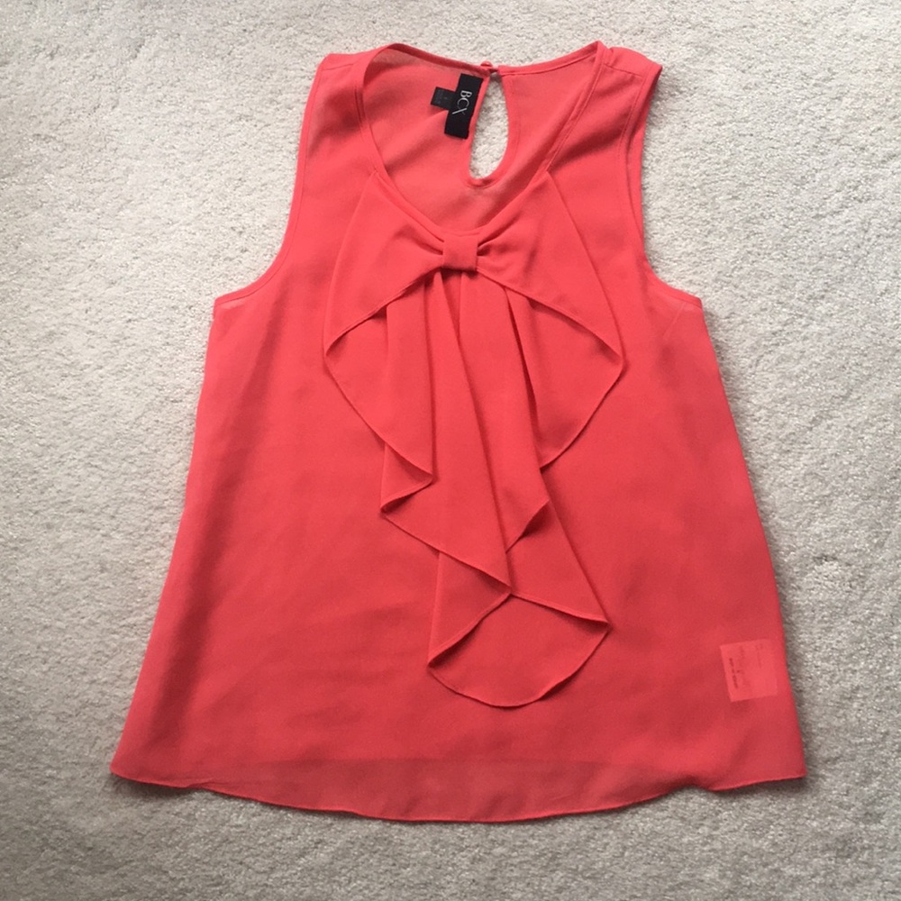 Sleeveless top with bow. BCX brand